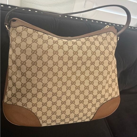 Brand new Gucci
GG Canvas Large Bree Hobo shoulder bag with dustbag - Picture 1 of 13